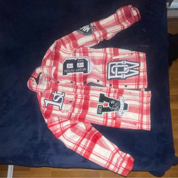 Brand: First Row - Picture 2 of 3